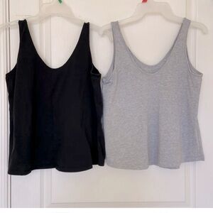 2 pieces of tank top for women